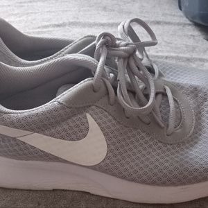 Gray and White Nike Tanjun